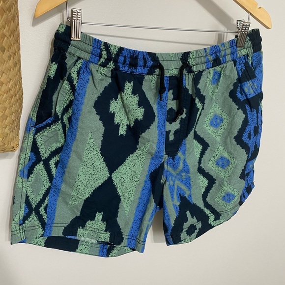 Urban Outfitters Blue and Green Patterned Athletic Shorts - Picture 2 of 5